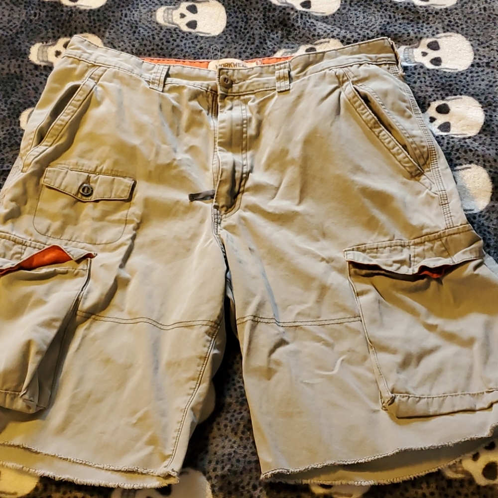 Levi's cargo shorts